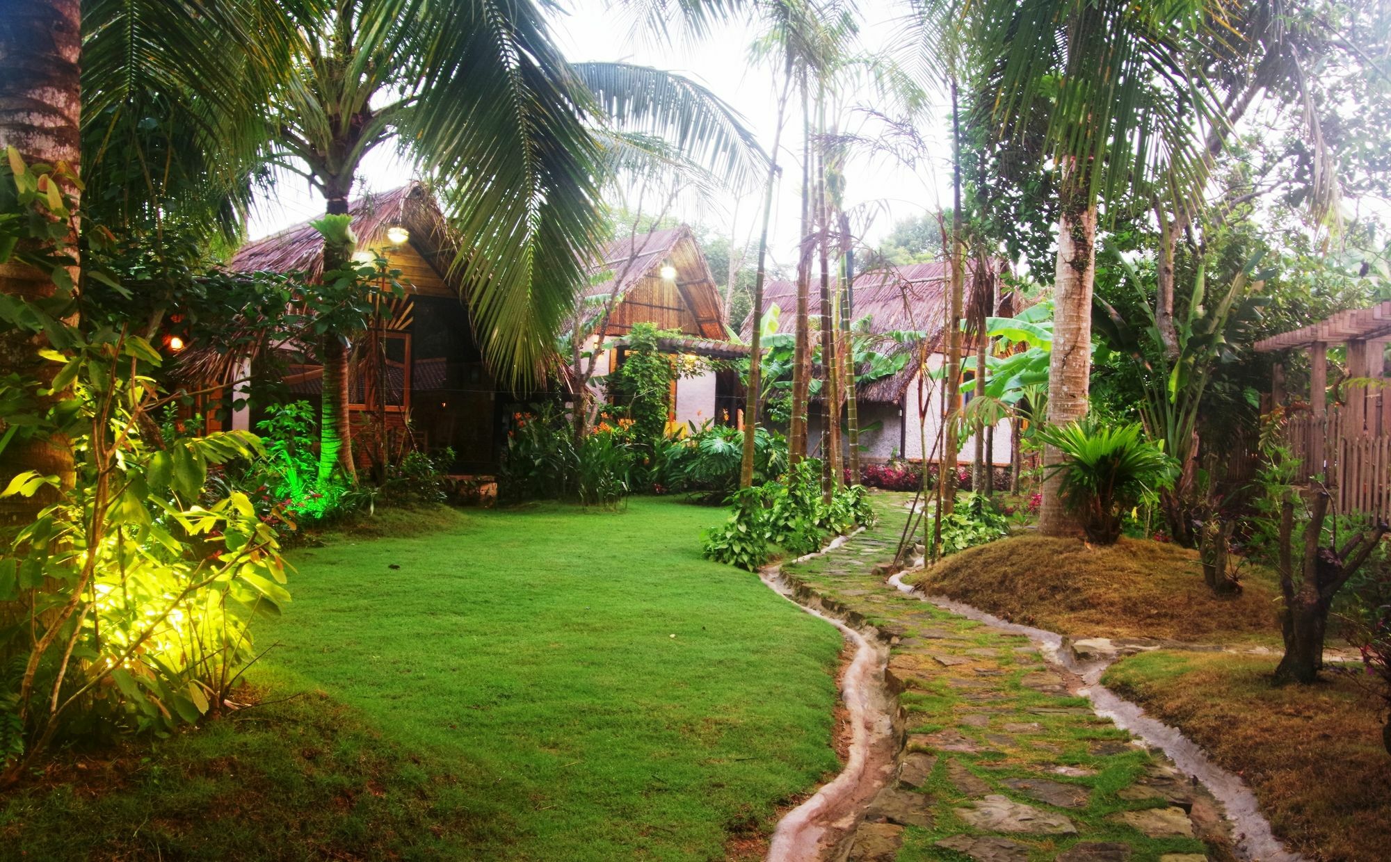 La Paloma Resort Phu Quoc Exteriör bild